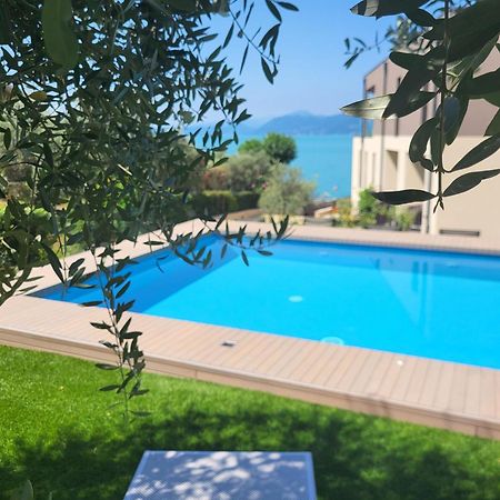 Attilio High Living Suites - Adults Only Torri del Benaco Kültér fotó